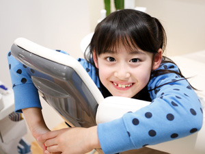 子役の歯並びの矯正治療